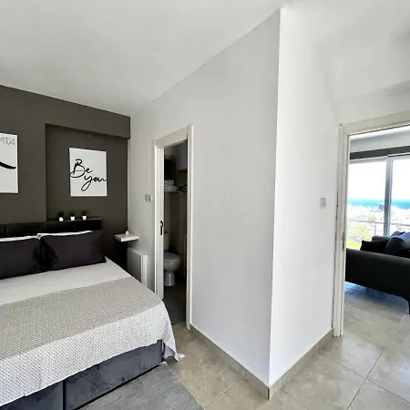 Sea View Flat 10 Min To In Kyrenia 凯里尼亚