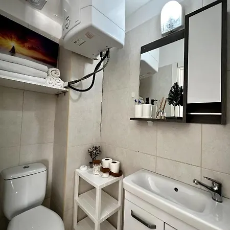 Sea View Flat 10 Min To In Kyrenia *