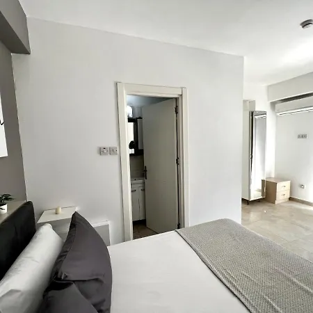 דירה Sea View Flat 10 Min To In Kyrenia קיירניה